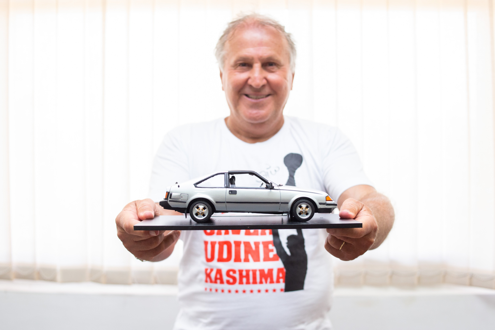 Miniatura do Carro que Zico ganhou no Mundial de 81