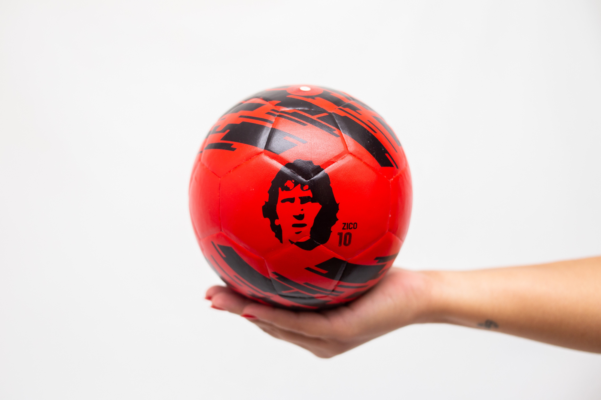 Mini Bola Zico 1981