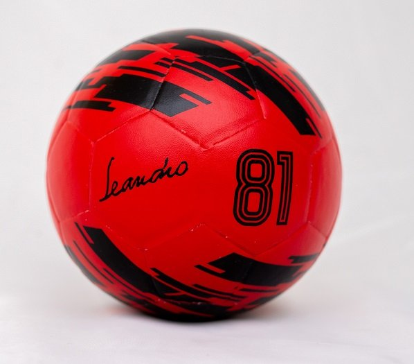 Mini Bola Leandro 1981