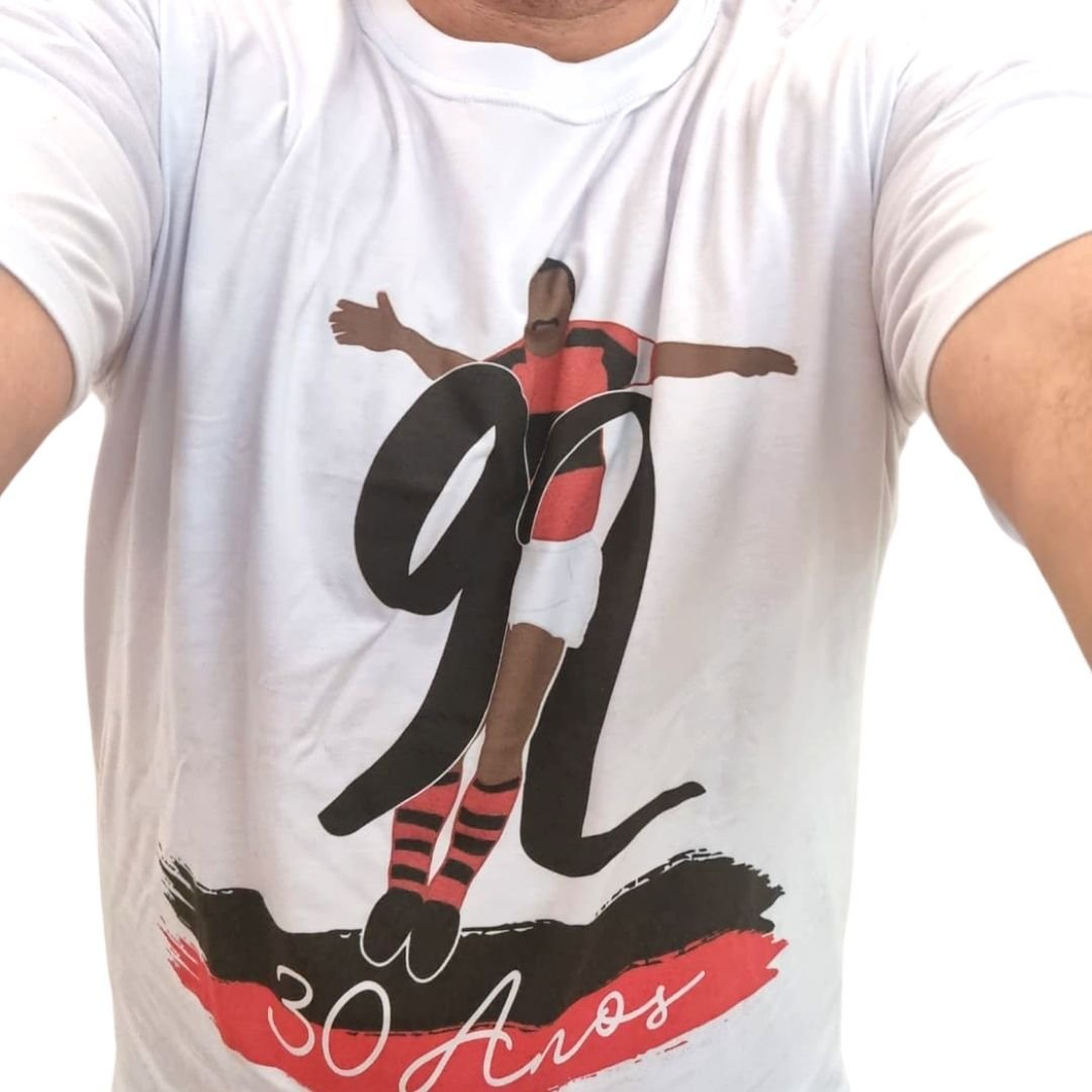 Camisa "1992- 30 anos do Penta" (com dedicatória manual do Júnior)