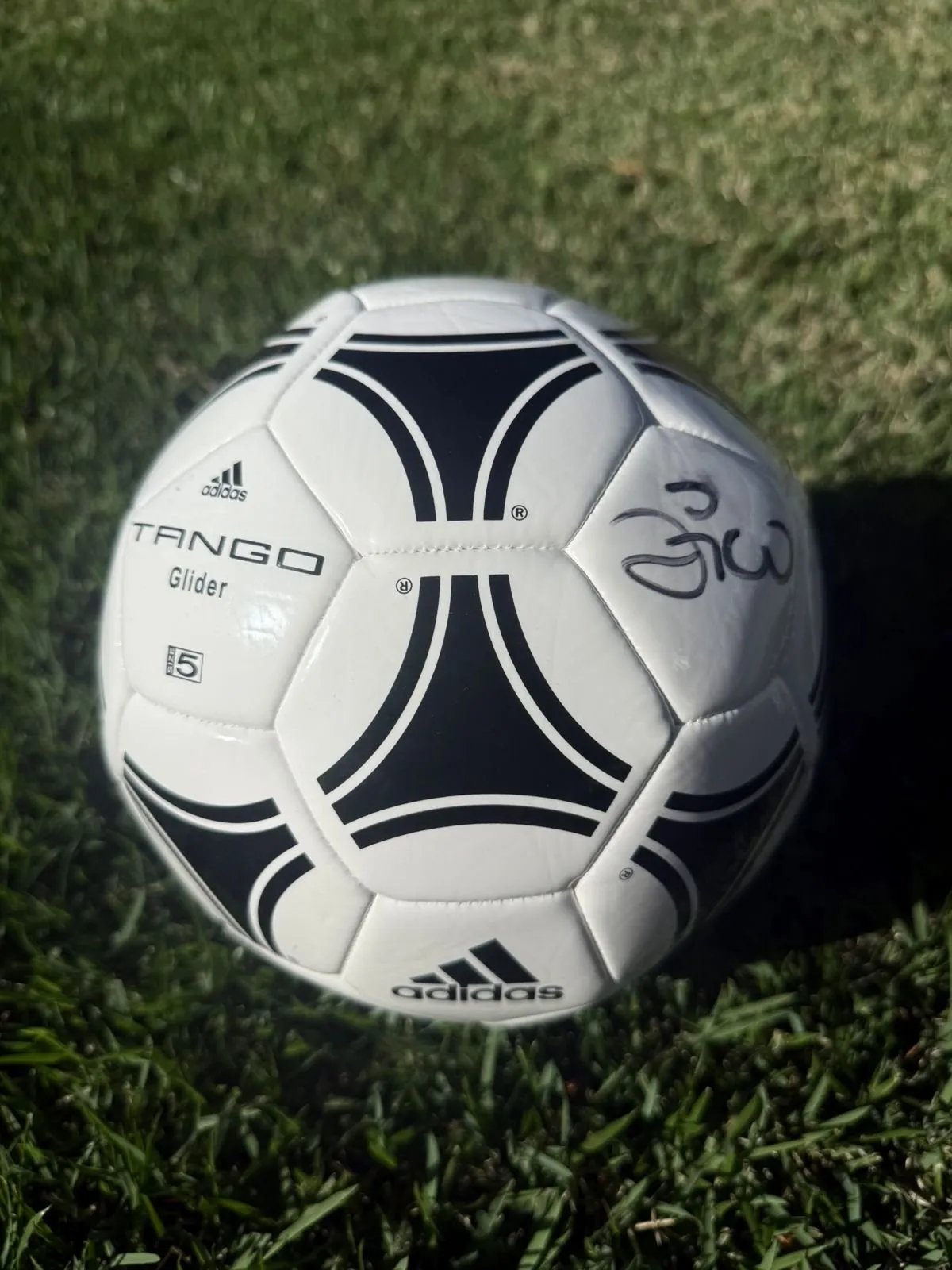 Bola Adidas Tango Campo Autógrafo Manual Zico