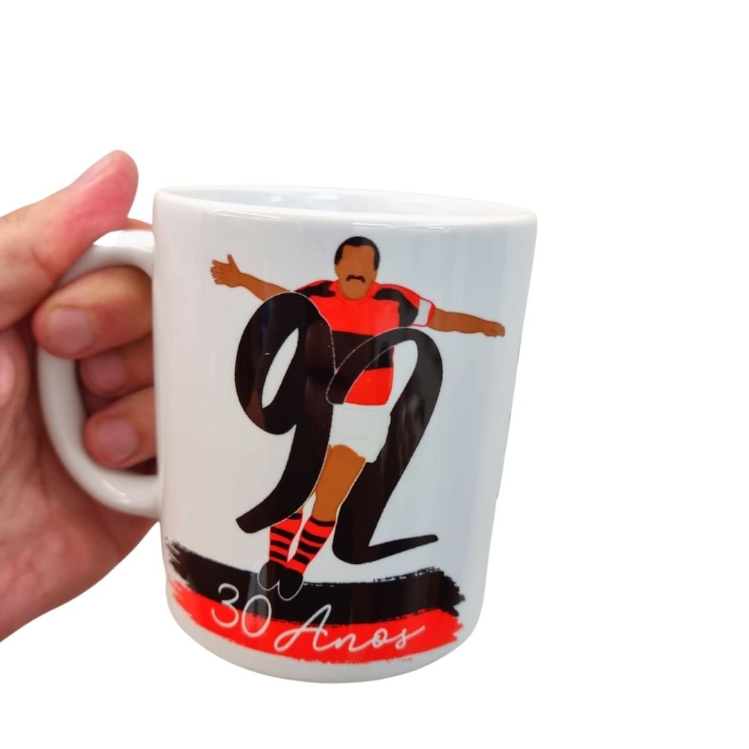 Caneca de Porcelana "1992- 30 anos do Penta"